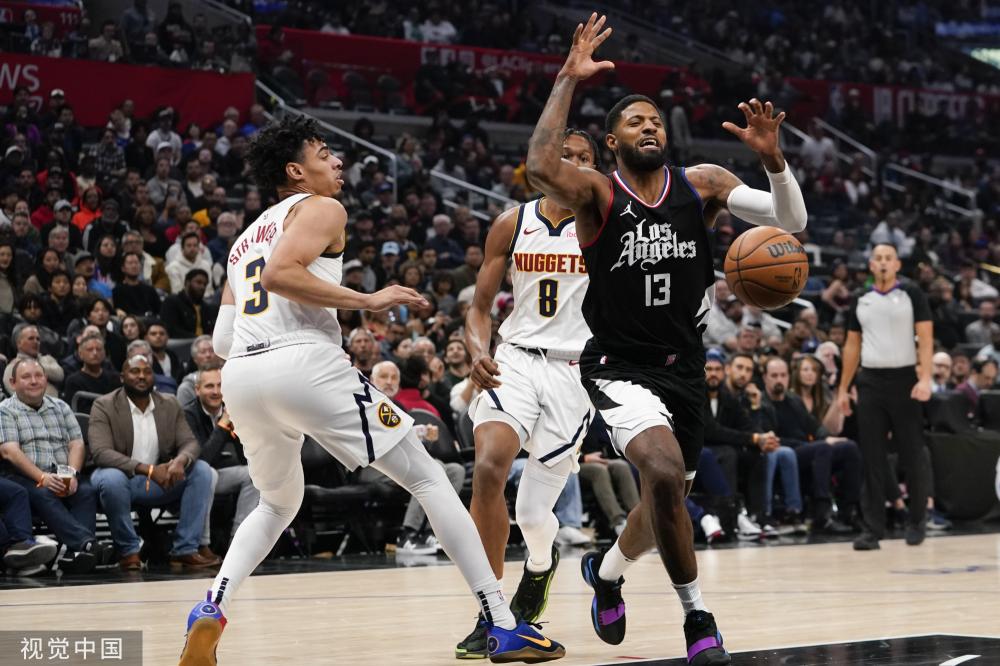 给予球队极 给予球队极