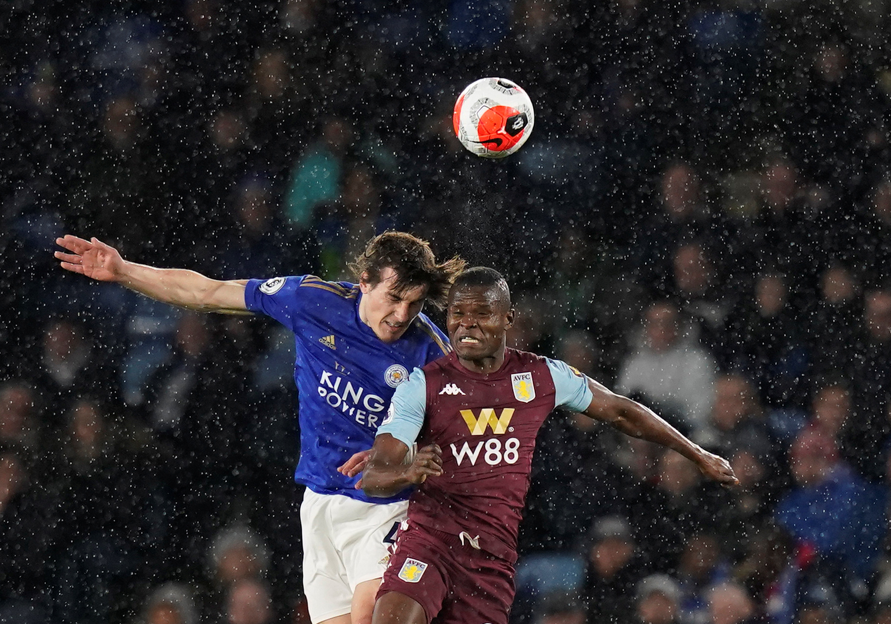 而一个不寻 而一个不寻